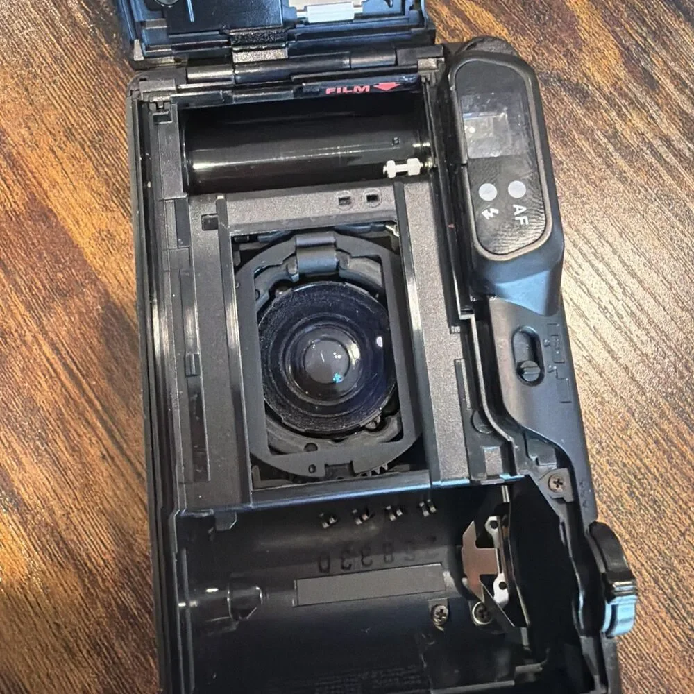 Pentax IQZoom 115M 35mm Point & Shoot Film Camera Tested Working